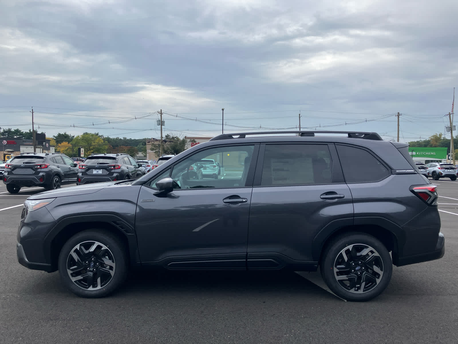 2026 Subaru FORESTER Premium Hybrid