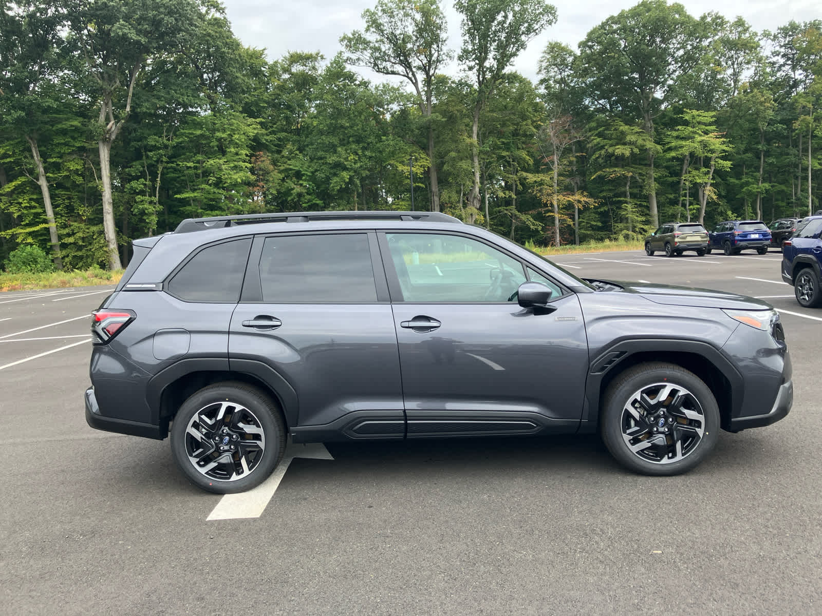 2026 Subaru FORESTER Premium Hybrid
