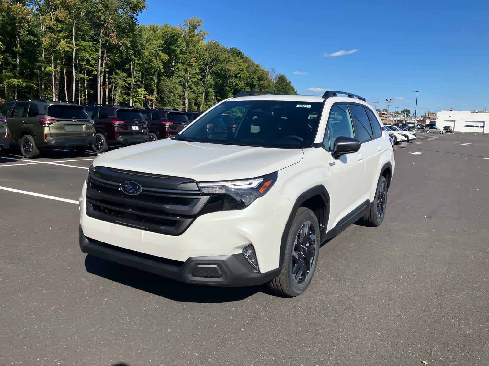 2026 Subaru FORESTER Premium Hybrid