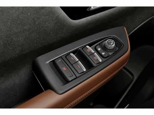 2025 Subaru FORESTER Touring Hybrid