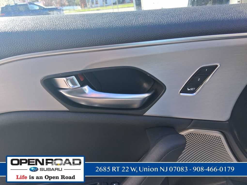 2023 Acura TLX w/Technology Package