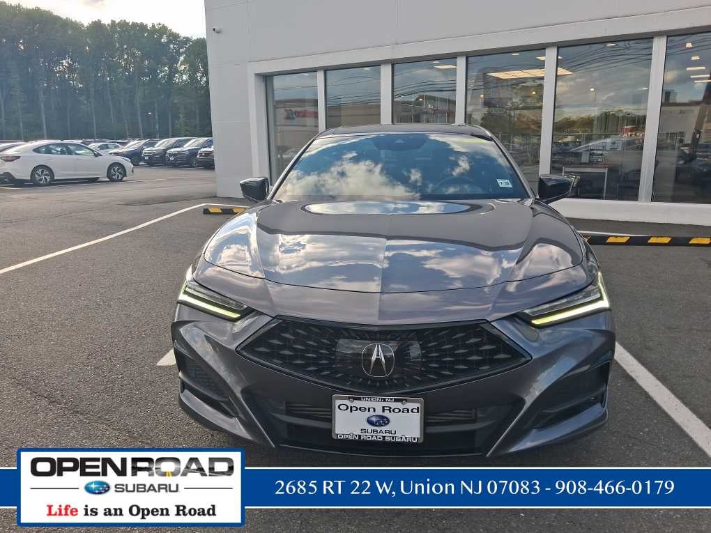 2023 Acura TLX w/A-Spec Package