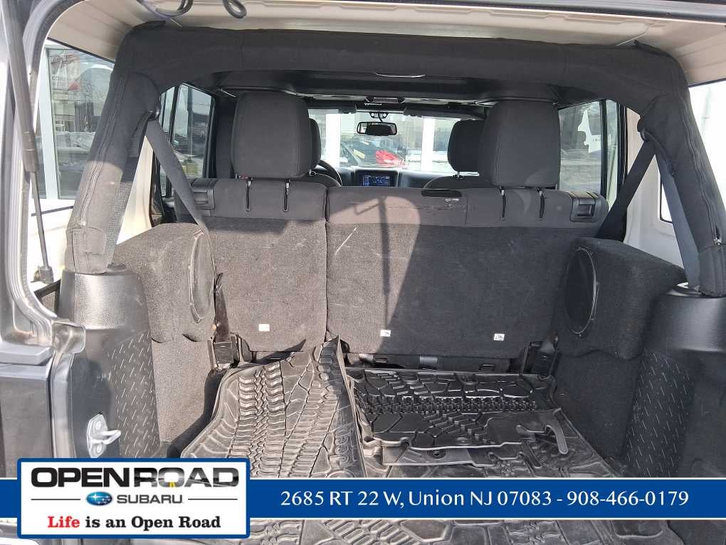 2015 Jeep Wrangler Unlimited Sport