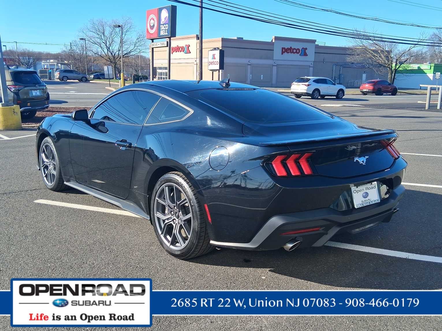 2024 Ford Mustang EcoBoost