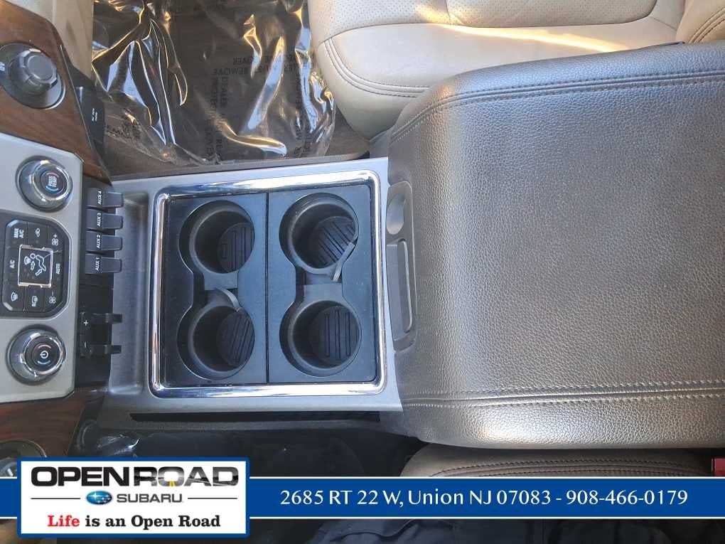 2016 Ford Super Duty F-250 SRW Lariat