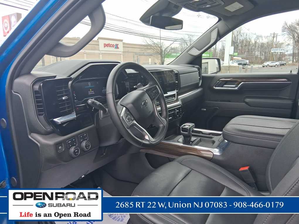 2024 Chevrolet Silverado 1500 RST