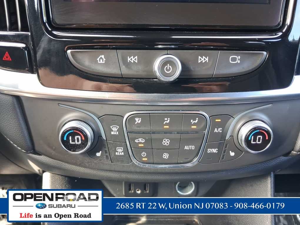 2024 Chevrolet Traverse Limited LT Cloth
