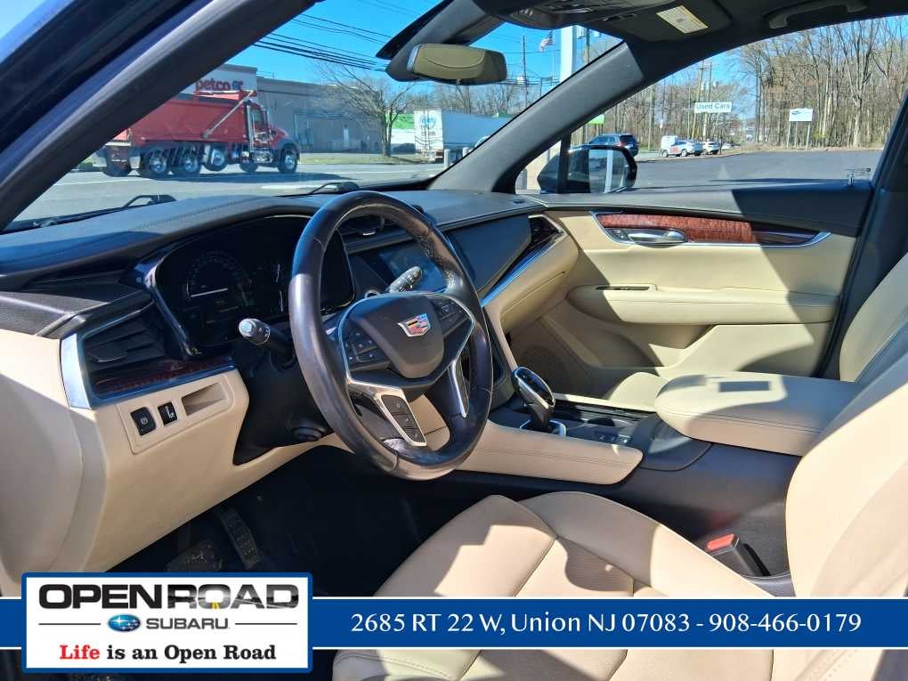 2018 Cadillac XT5 Luxury AWD