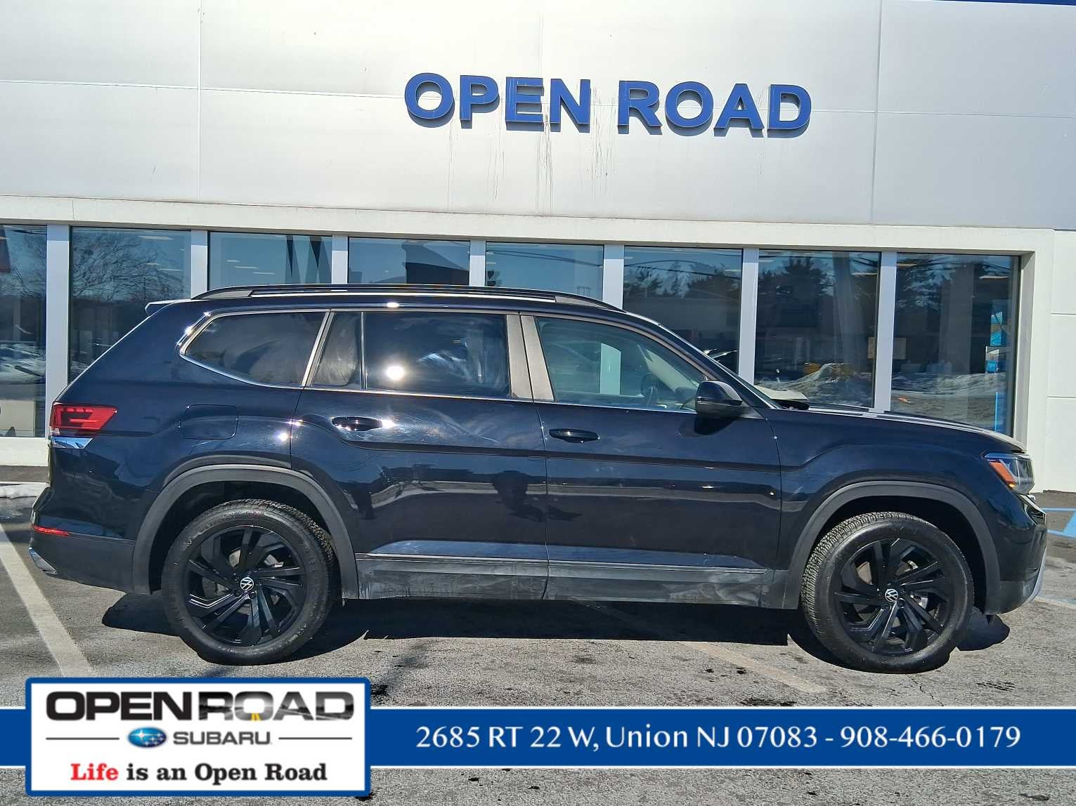 2022 Volkswagen Atlas 3.6L V6 SE w/Technology