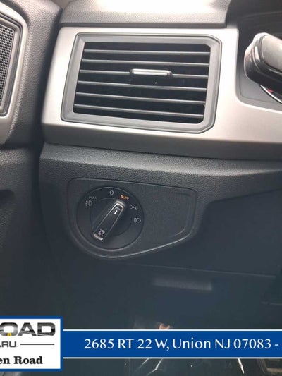 2020 Volkswagen Atlas 3.6L V6 SE w/Technology R-Line