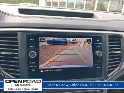 2020 Volkswagen Atlas 3.6L V6 SE w/Technology R-Line