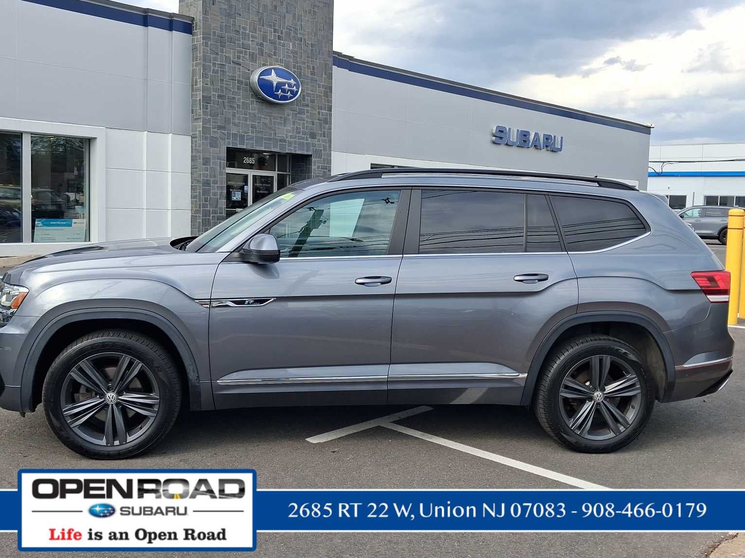 2020 Volkswagen Atlas 3.6L V6 SE w/Technology R-Line
