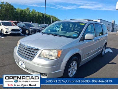 2010 Chrysler Town & Country Touring