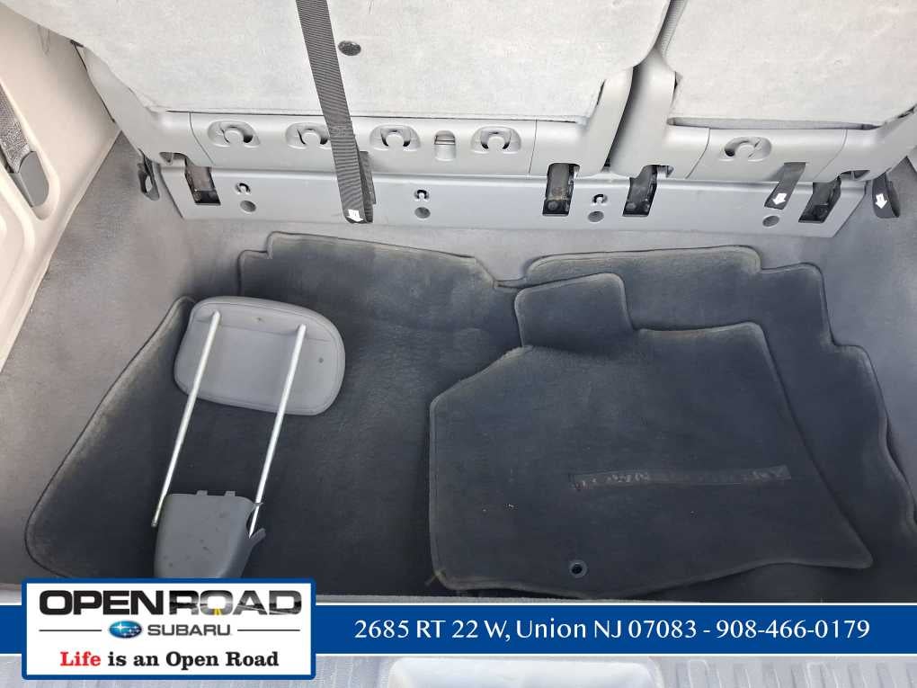 2010 Chrysler Town & Country Touring