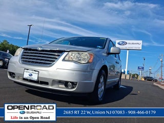 2010 Chrysler Town &amp; Country Touring