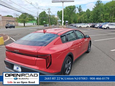 2025 Kia K4 LXS