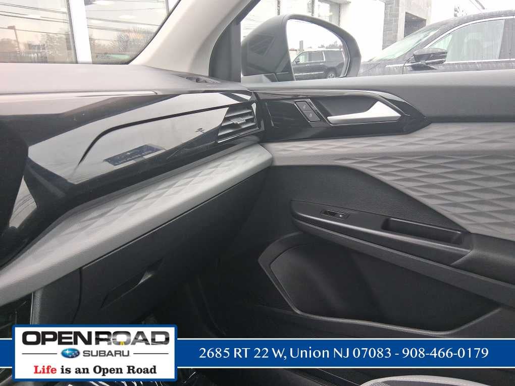 2023 Volkswagen Taos S