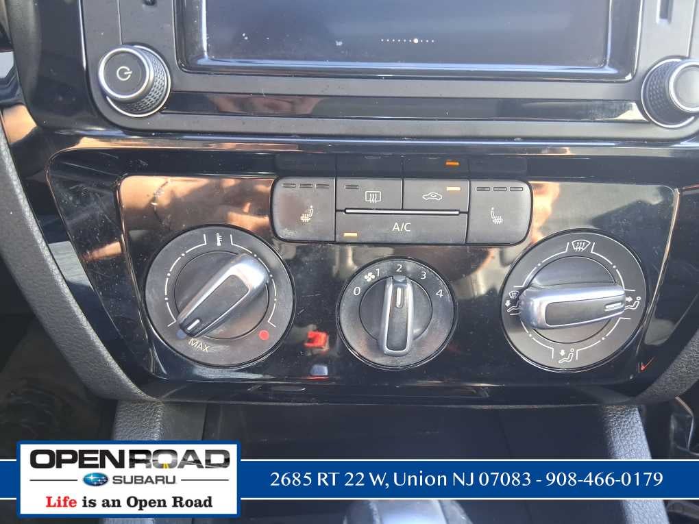 2016 Volkswagen Jetta 1.8T SEL