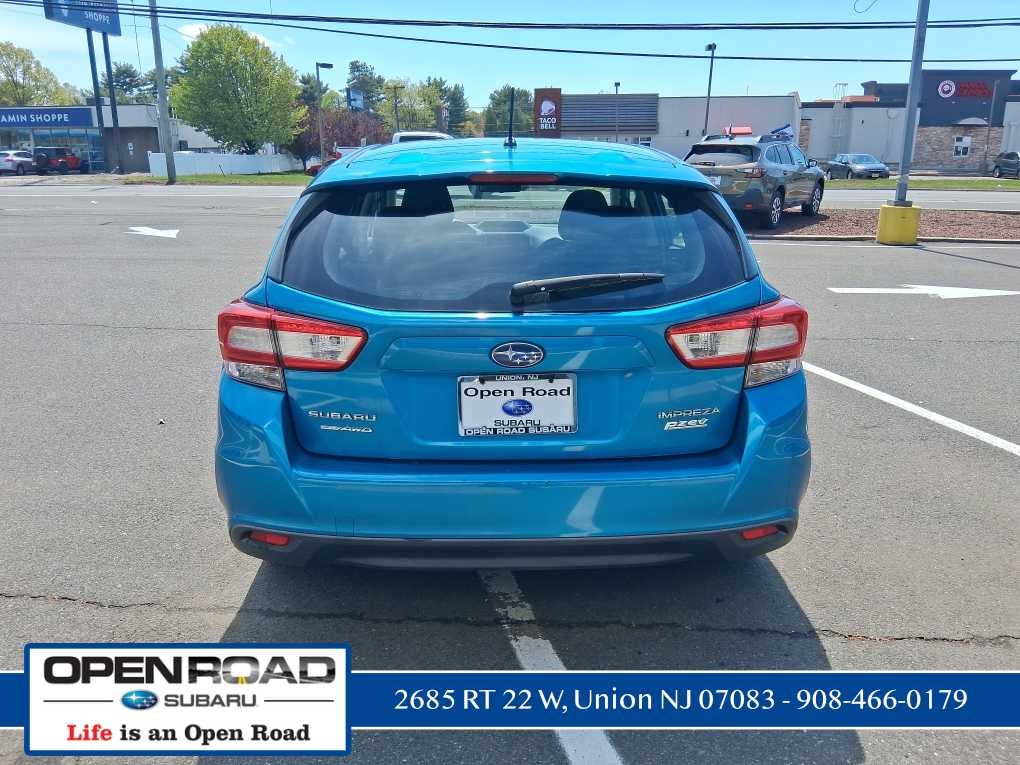 2017 Subaru Impreza Base