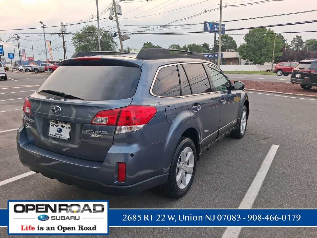 2013 Subaru Outback 2.5i Premium