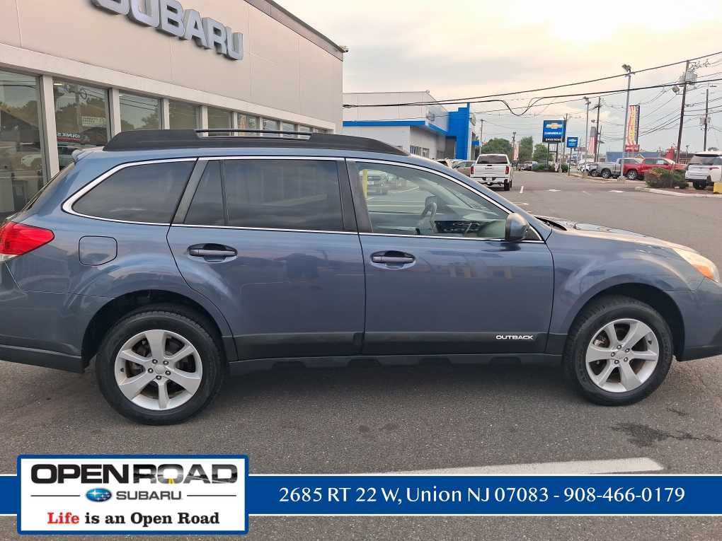 2013 Subaru Outback 2.5i Premium
