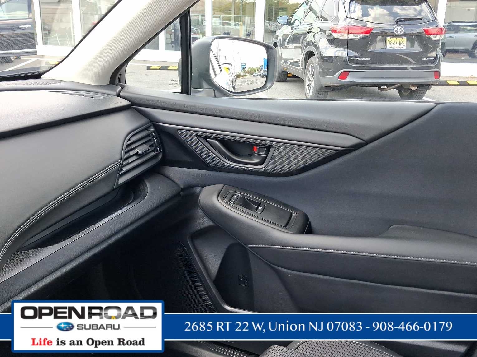 2025 Subaru Outback Base