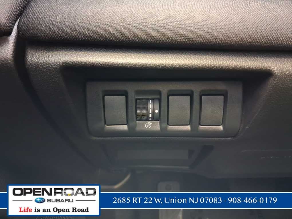 2025 Subaru Outback Base