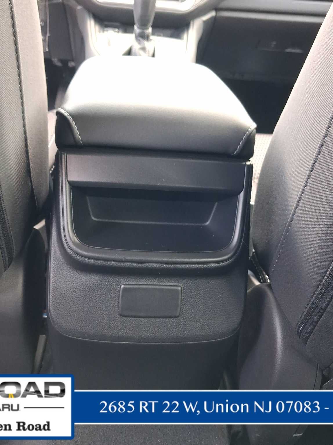 2025 Subaru Outback Base