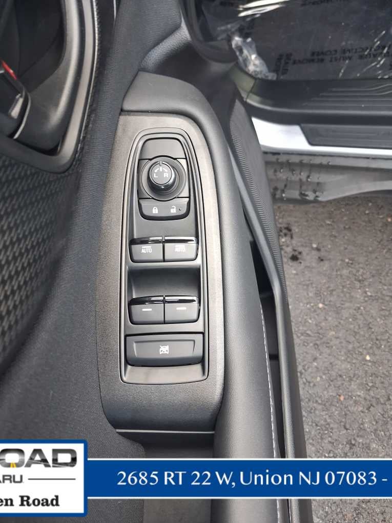 2025 Subaru Outback Base