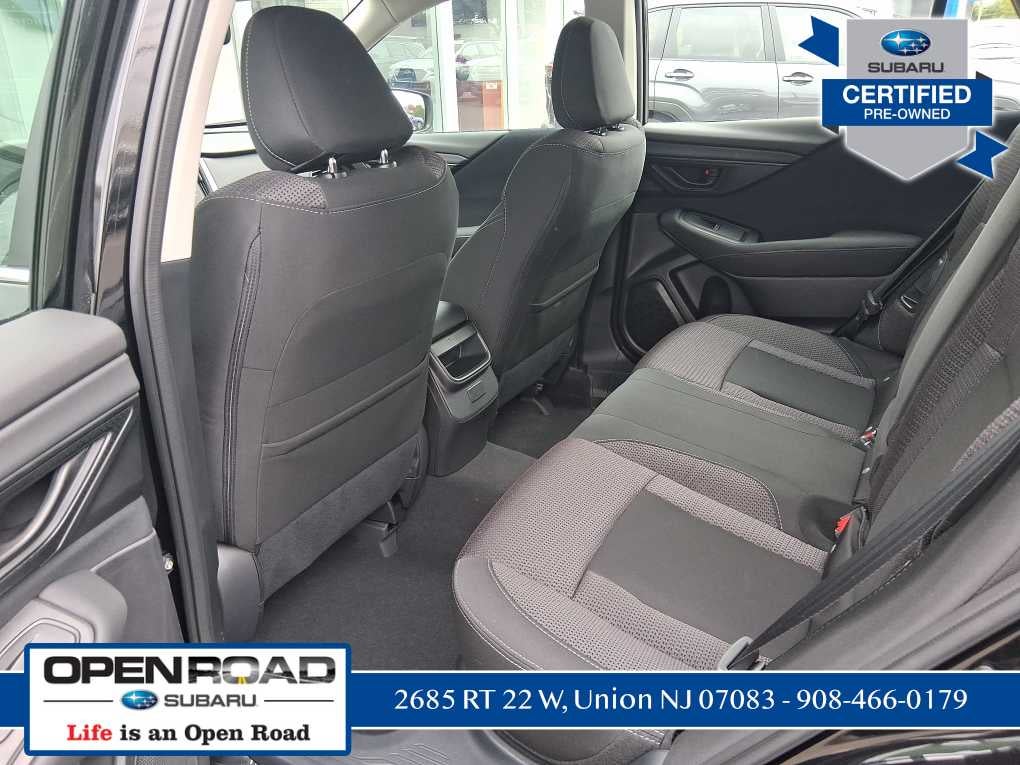 2025 Subaru Outback Base