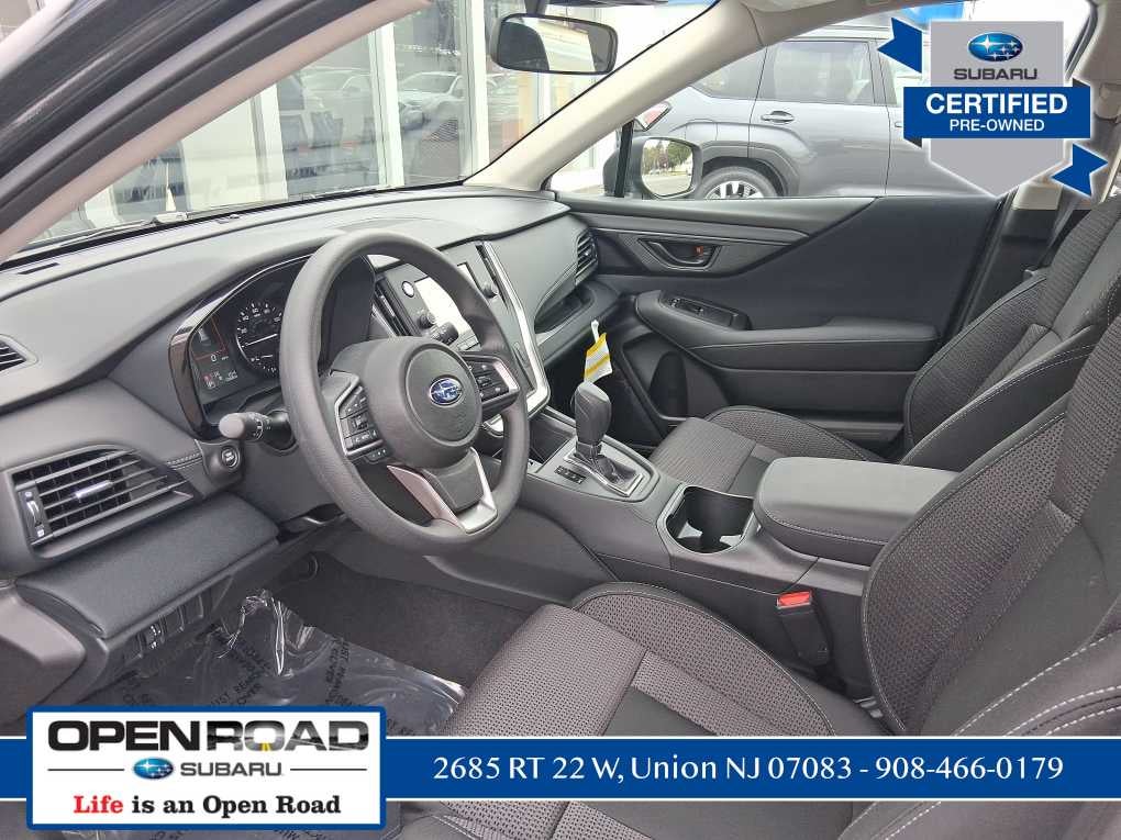 2025 Subaru Outback Base