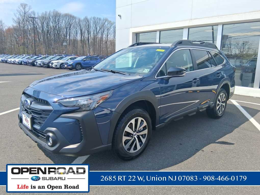 2025 Subaru Outback Premium
