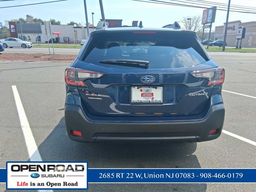 2025 Subaru Outback Premium