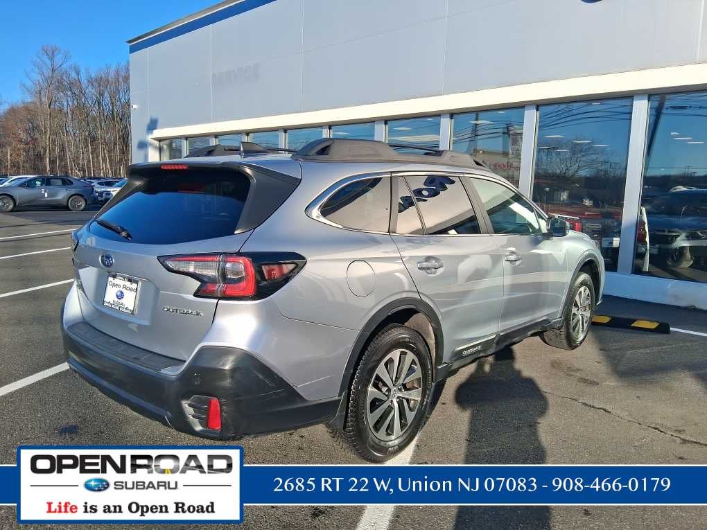 2022 Subaru Outback Premium