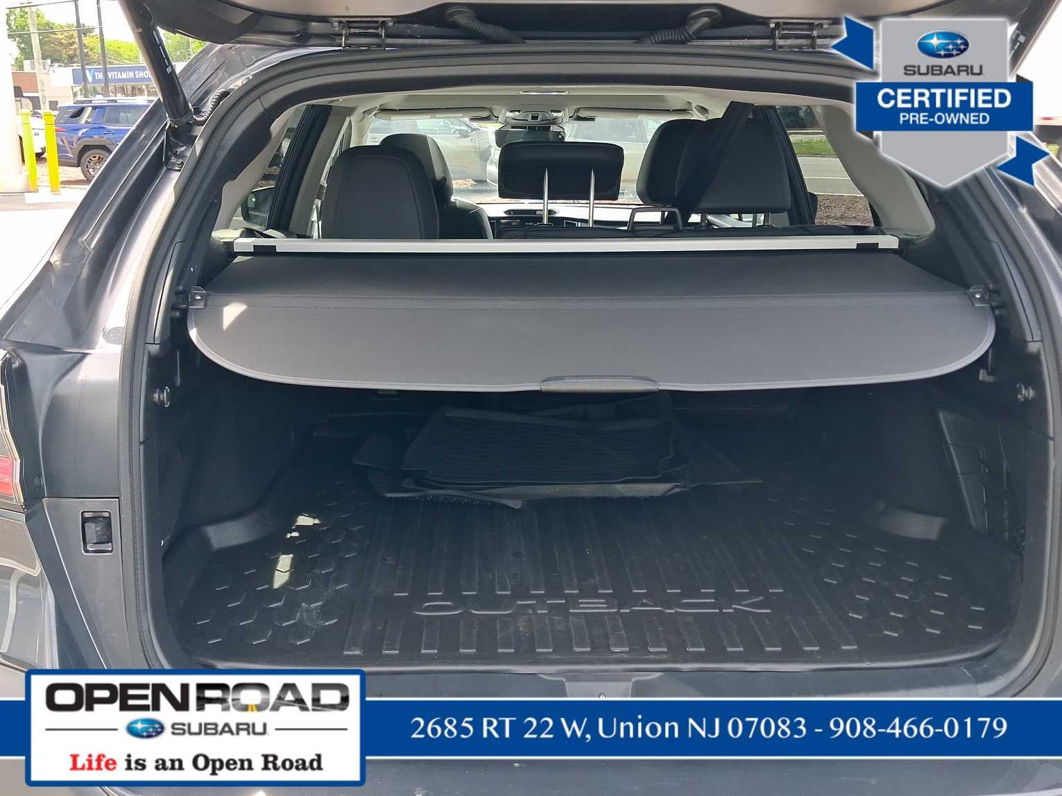 2023 Subaru Outback Touring