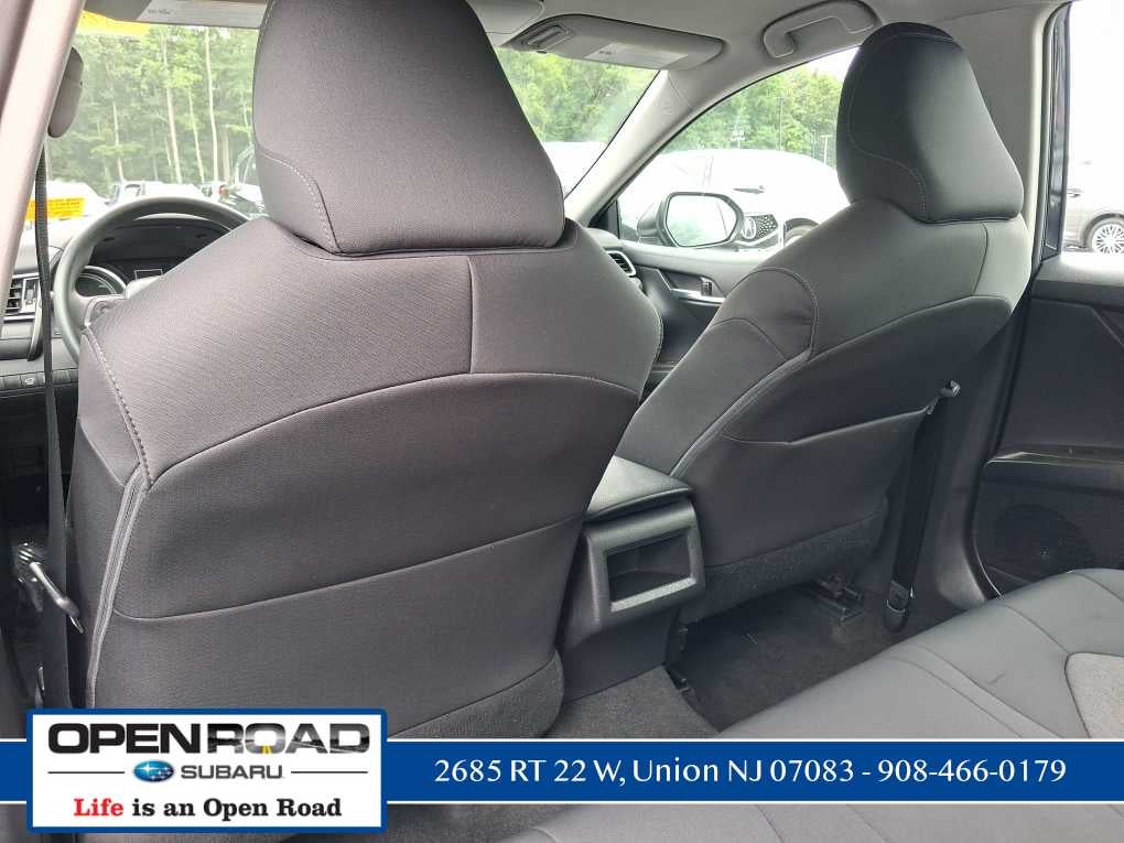 2021 Toyota Camry Hybrid LE