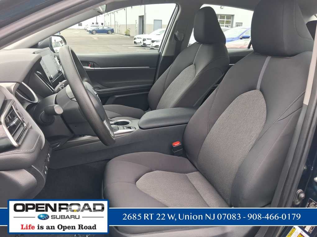 2021 Toyota Camry Hybrid LE