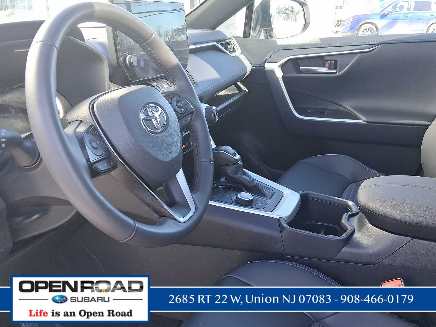 2025 Toyota RAV4 Hybrid XSE