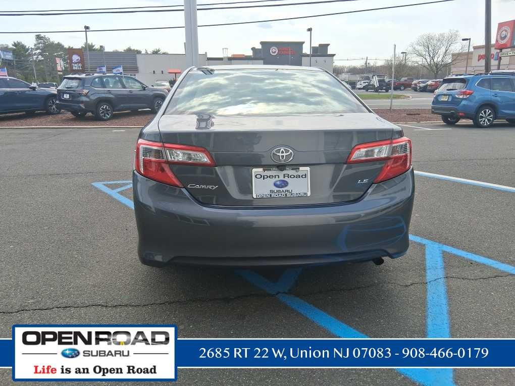 2013 Toyota Camry LE