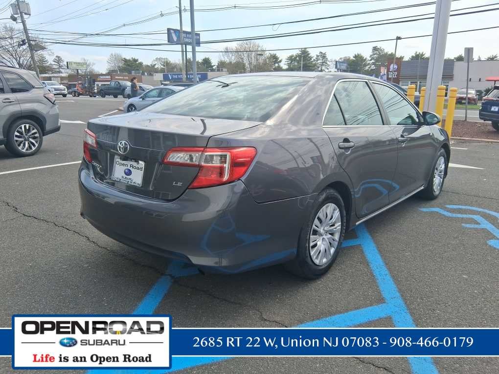 2013 Toyota Camry LE