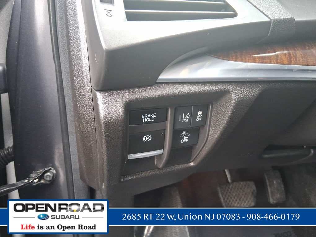 2017 Acura MDX w/Technology Pkg