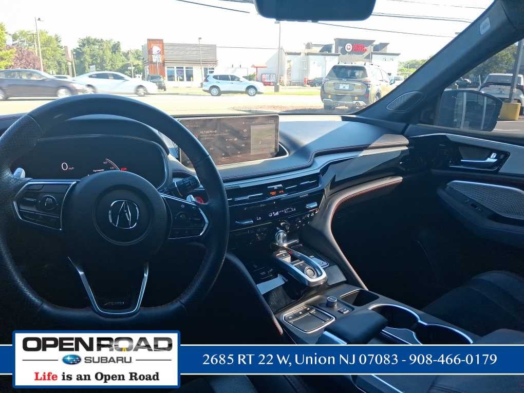 2023 Acura MDX w/A-Spec Package