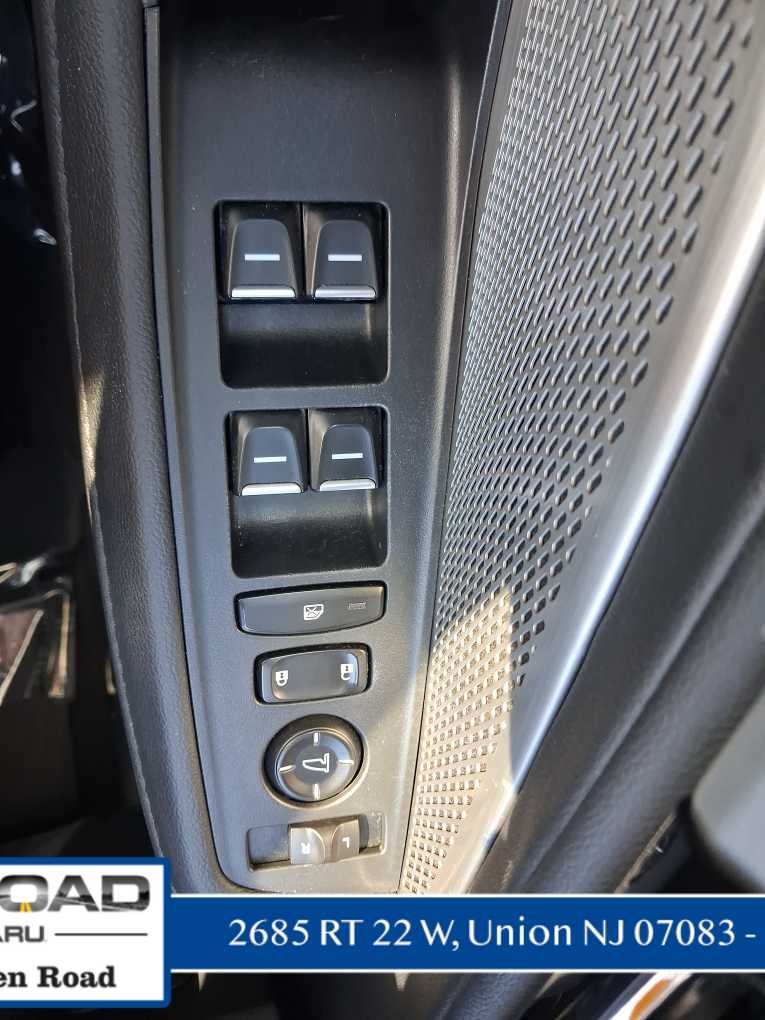2023 Acura MDX Base