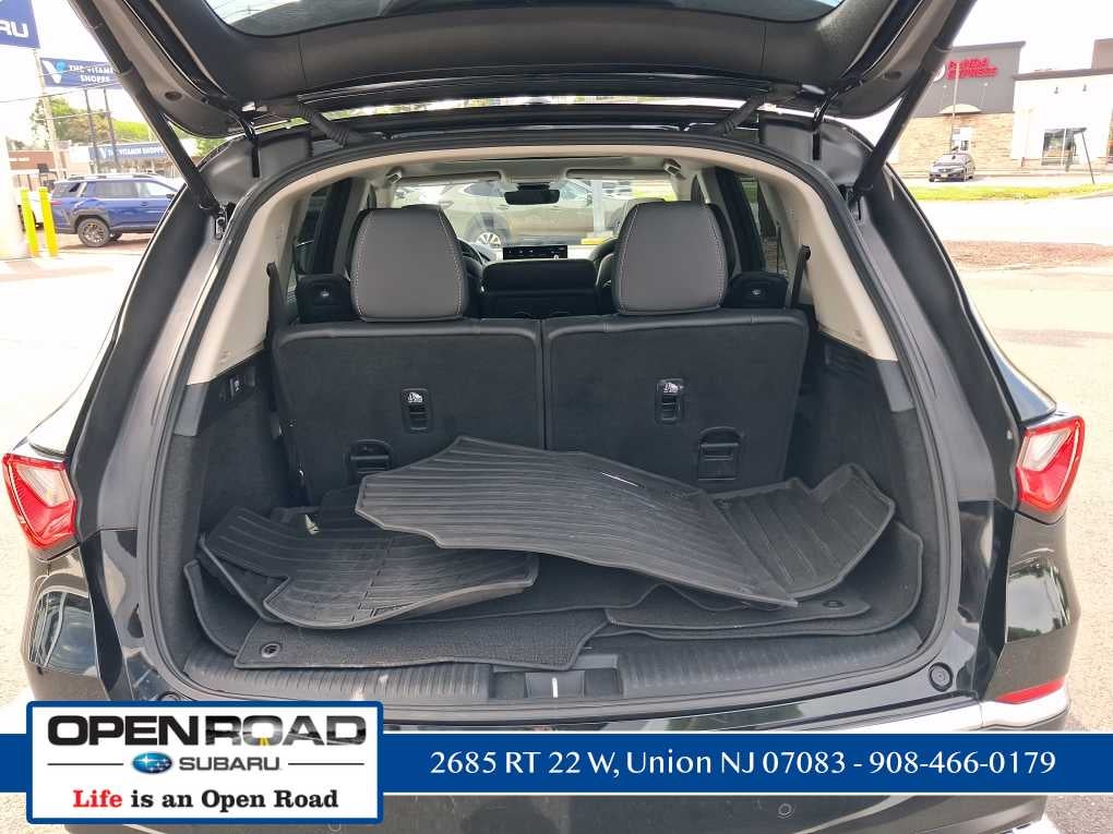 2023 Acura MDX w/Technology Package