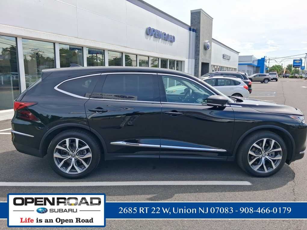 2023 Acura MDX w/Technology Package
