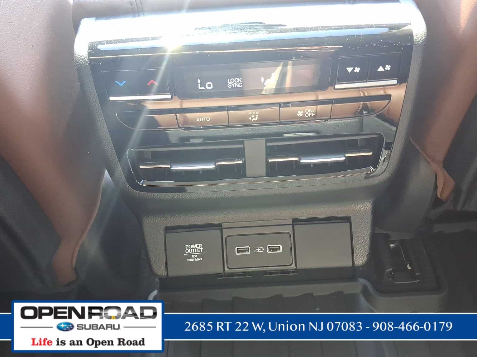 2024 Acura MDX w/Technology Package