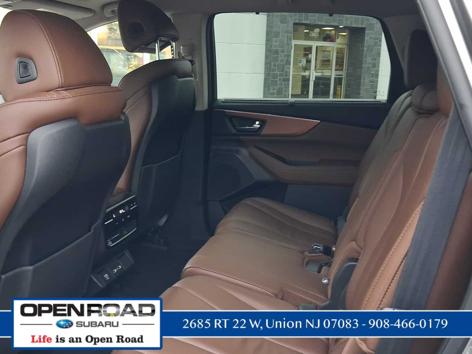 2023 Acura MDX w/Technology Package