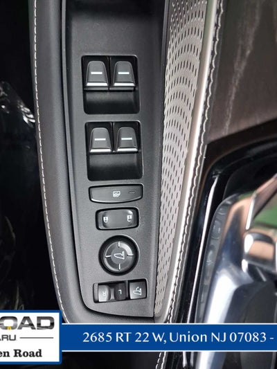 2023 Acura MDX w/Advance Package