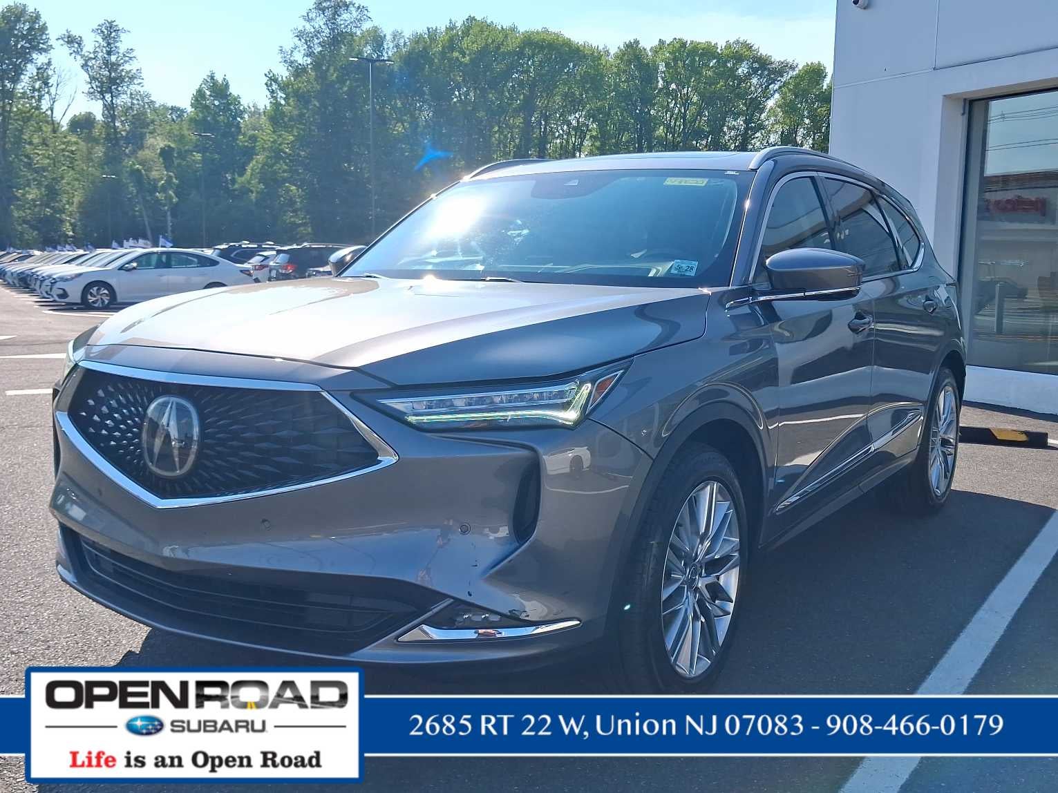2023 Acura MDX SH-AWD w/Advance Package's photo