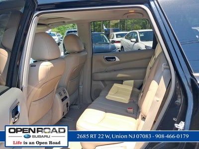 2014 Nissan Pathfinder SL